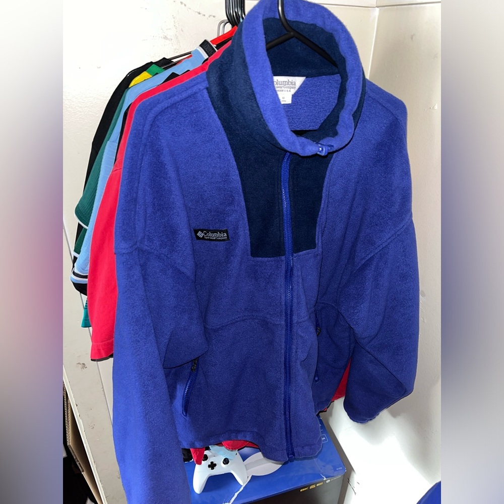 Vintage Columbia Women's Purple Full-Zip Fleece Sweater Jacket - Size L women’s